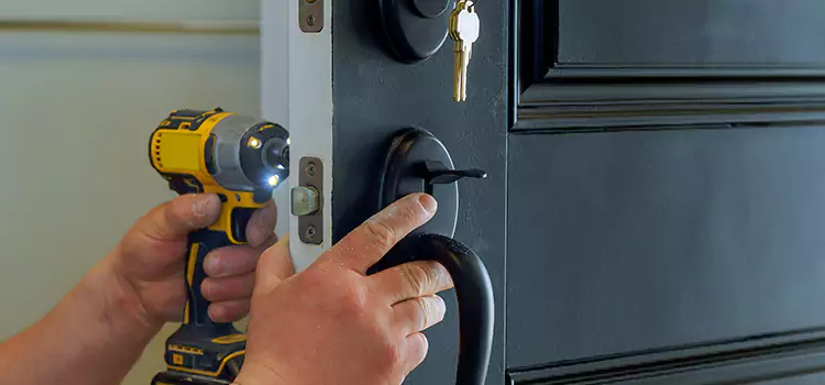 Commercial Door Lock Installation Pinecrest